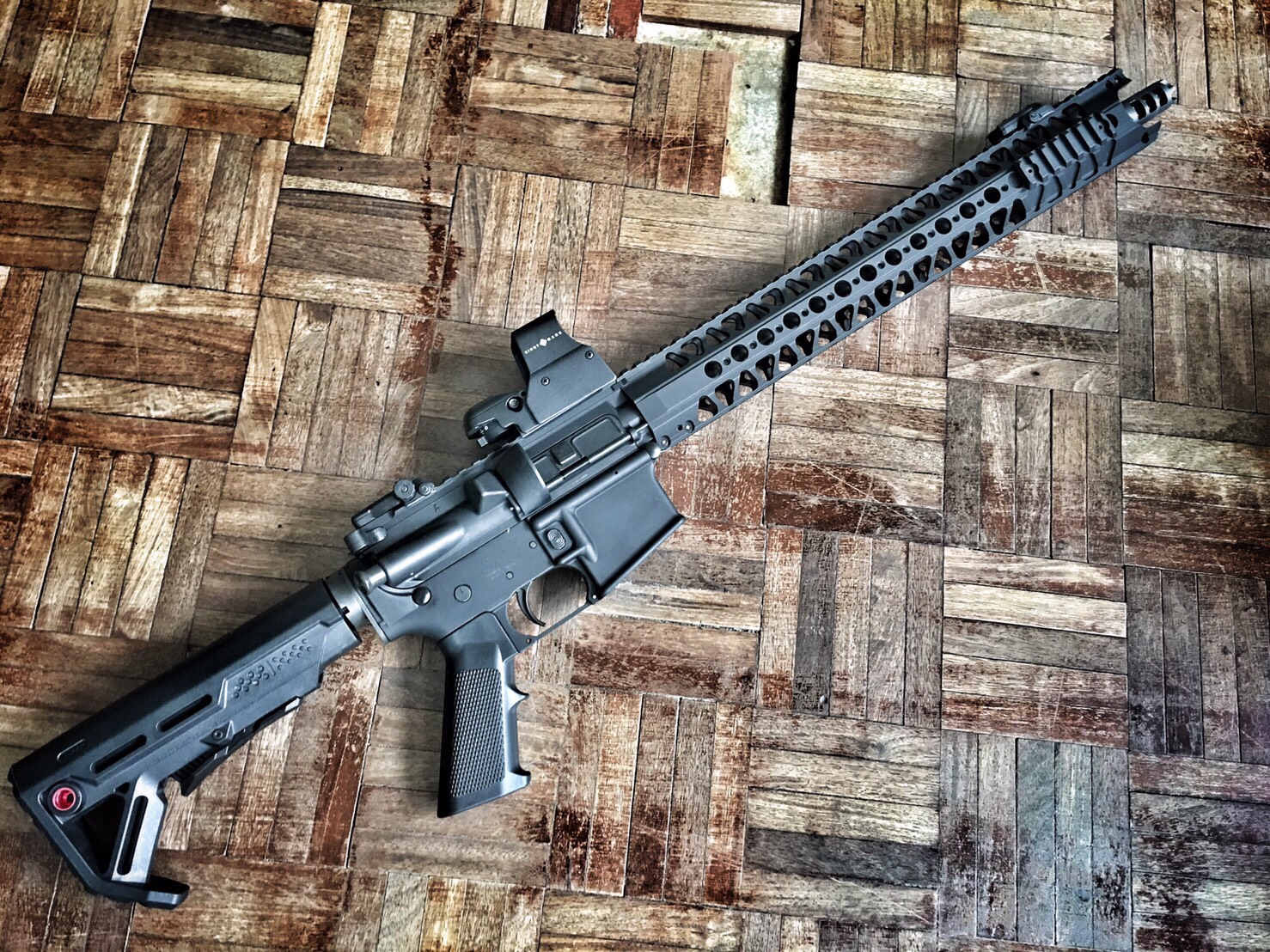 New.Strike Industries Viper Mod 1 Mil-Spec Carbine Stock for M4 Cmmg / M16 5.56 Series Black / Red ราคาพิเศษ