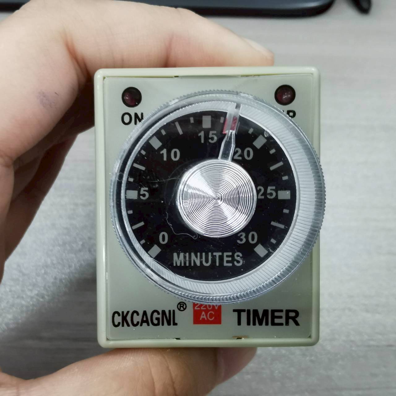 CKC Timer AH3-2 220V ไทม์เมอร์ ฟรีซ็อกเก็ต PF083A ช่วงเวลา 30 นาที Delay-ON CONTACT NO/NC 2 ชุด
