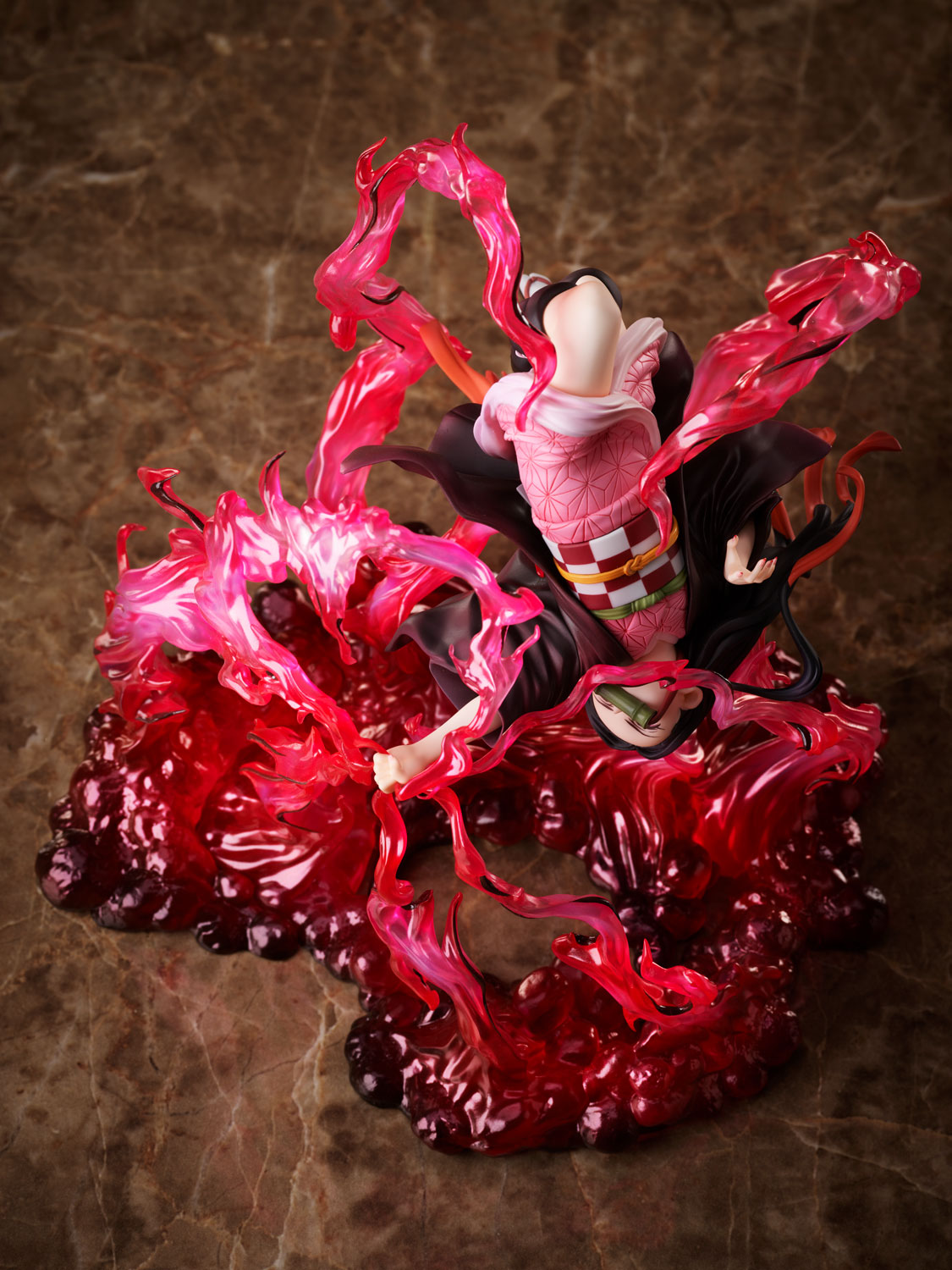 เปิดจอง : Nezuko Kamado <Exploding blood>1/8 scale figure