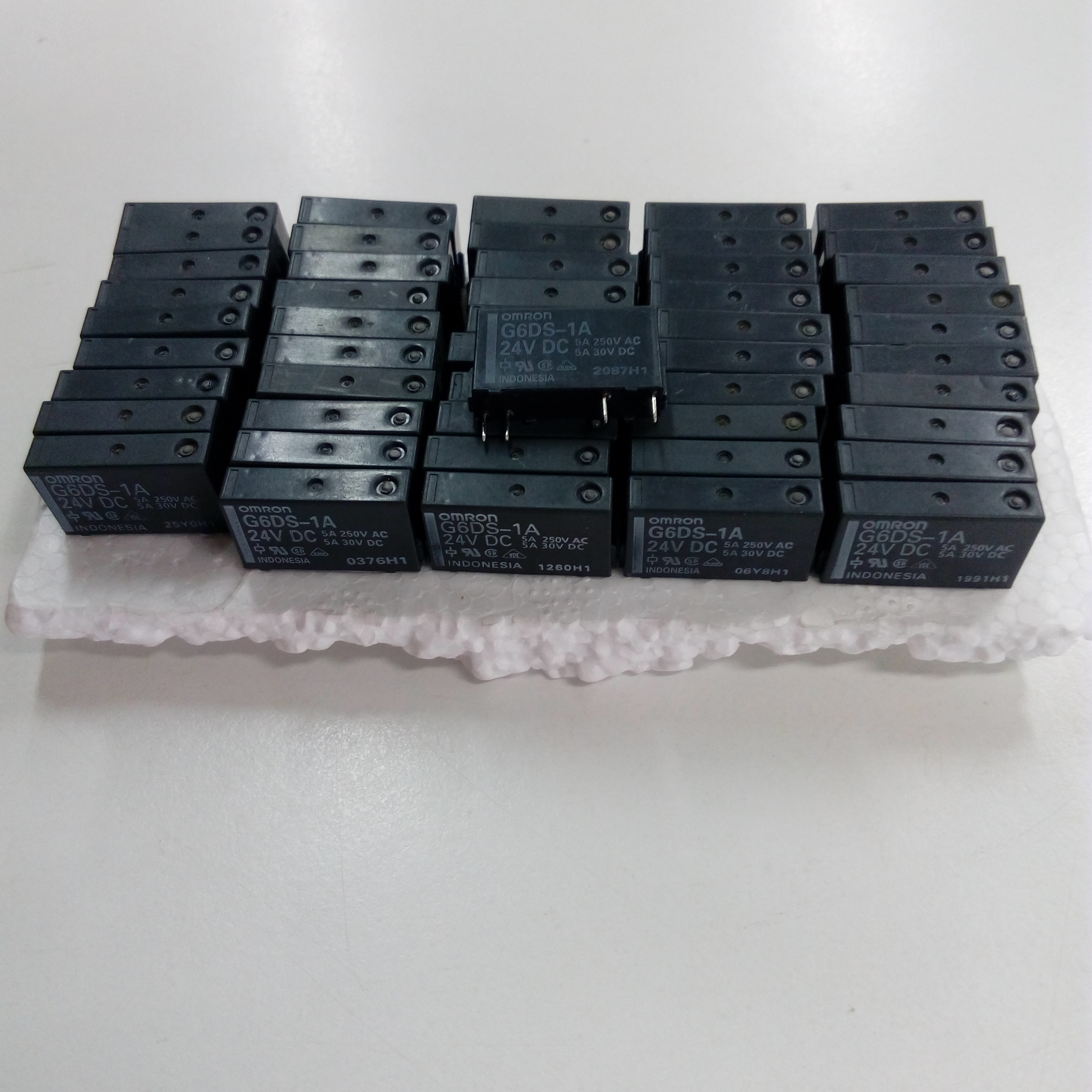 รีเลย์ออมรอน RELAY OMRON G6DS-1A รีเลย์ 24VDC 5A