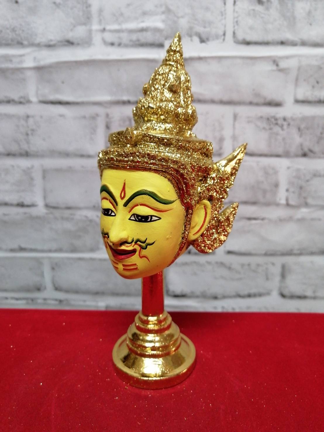 เศียรเทพนพเคราะ (ประจำวันจันทร์) ขนาดกลาง 4 นิ้ว (เรซิ่น) พร้อมฐานปิดทอง