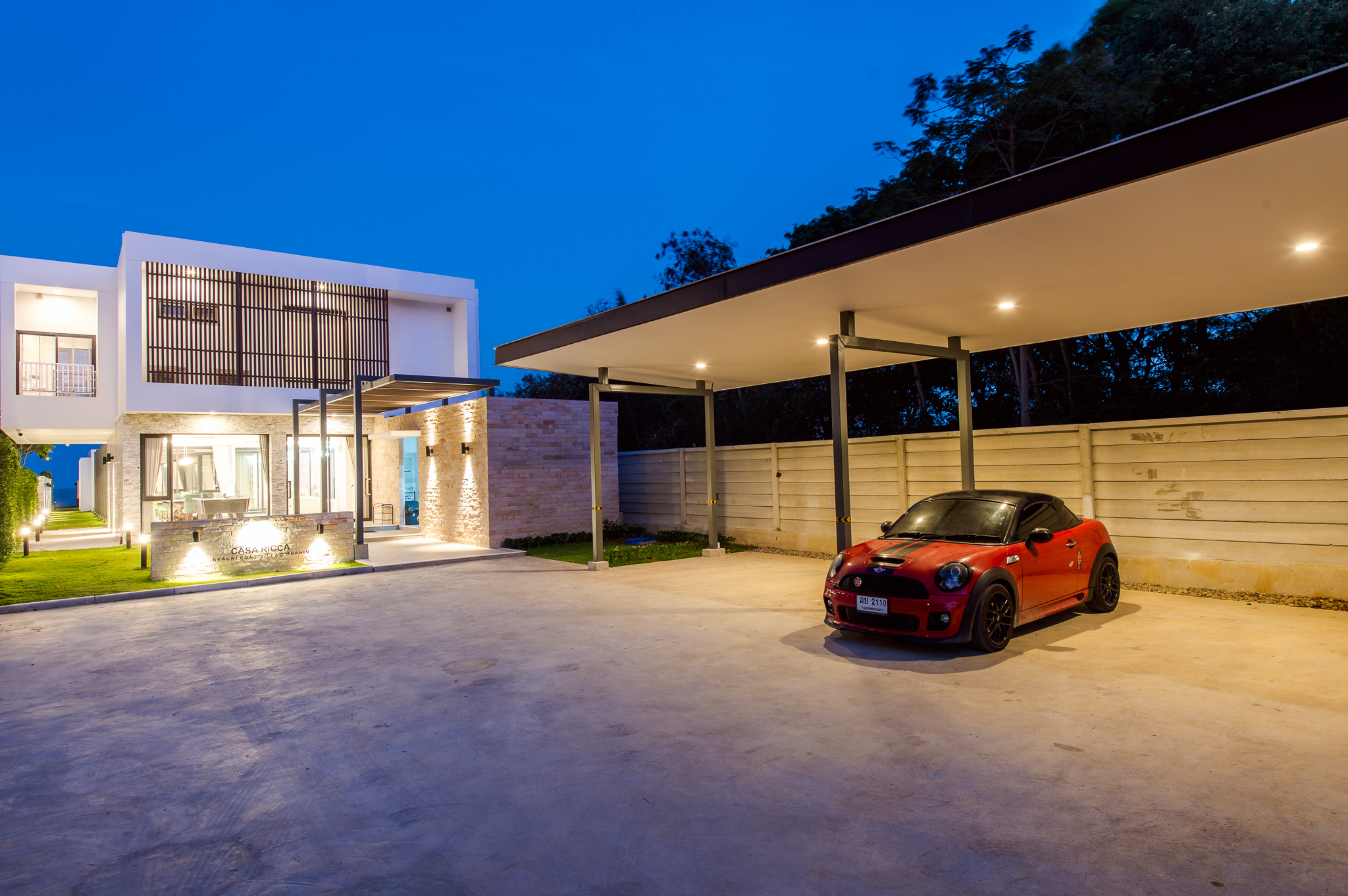 HR15066 บ้านพักติดทะเลหัวหิน The Casa Rocca Beach Villa HuaHin