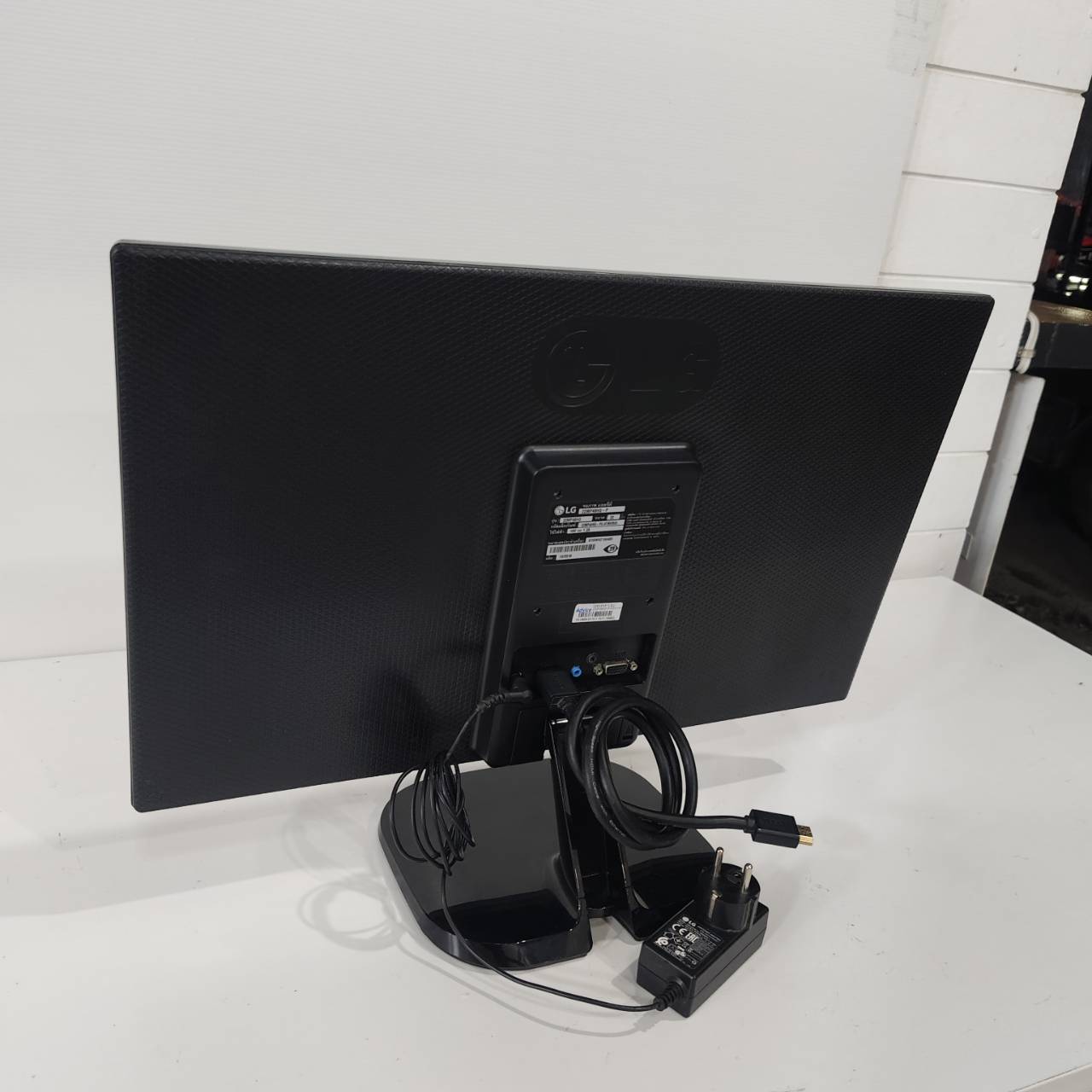 LED 21.5" 22MP48HQ FHD IPS 60Hz VGA + HDMI ประกัน 2 เดือน