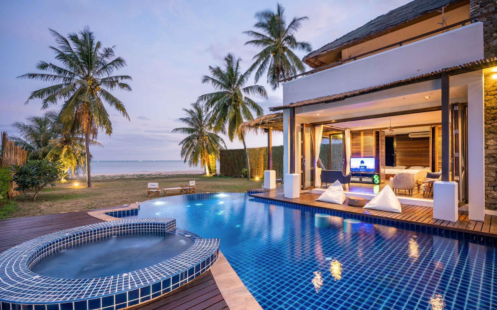 HR15061 บ้านพักติดทะเล The Pamila Beach Villa Kuiburi