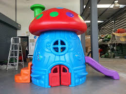 บ้านเห็ดยักษ์กระดานลื่น