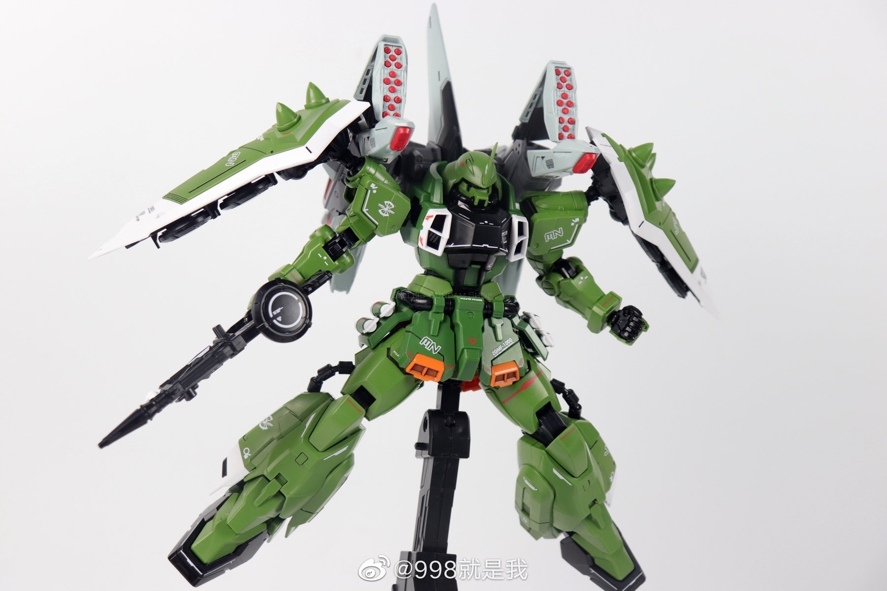 MG 1/100 Blaze Zaku Phantom[2001G][Huanying]