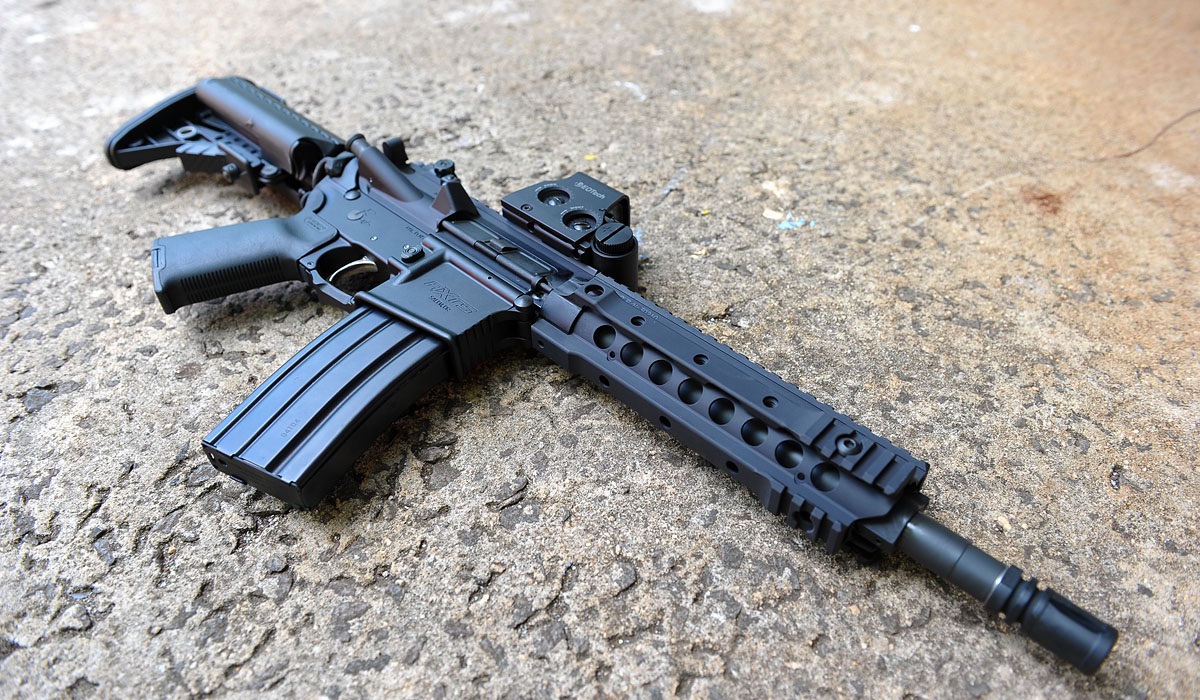 URX III 8.0 inch Tactical Rail Handguard (BK)prev next