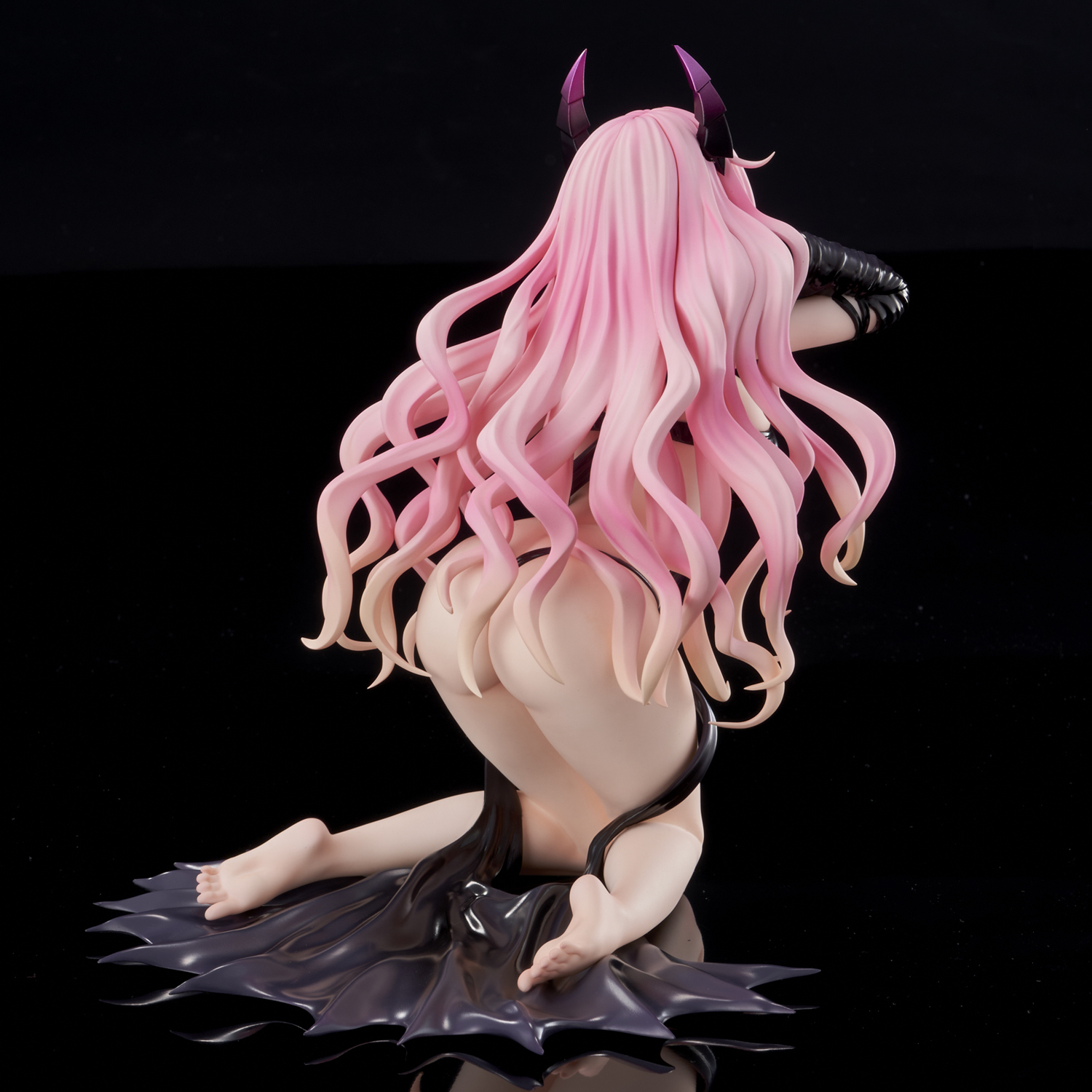 เปิดจอง : Sephie Michaela Deviluke Darkness ver.
