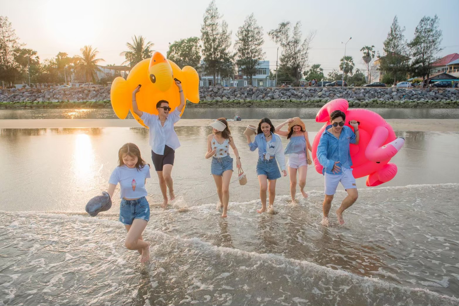 HR15046 บ้านพักติดทะเล The Sandy Beach Villa