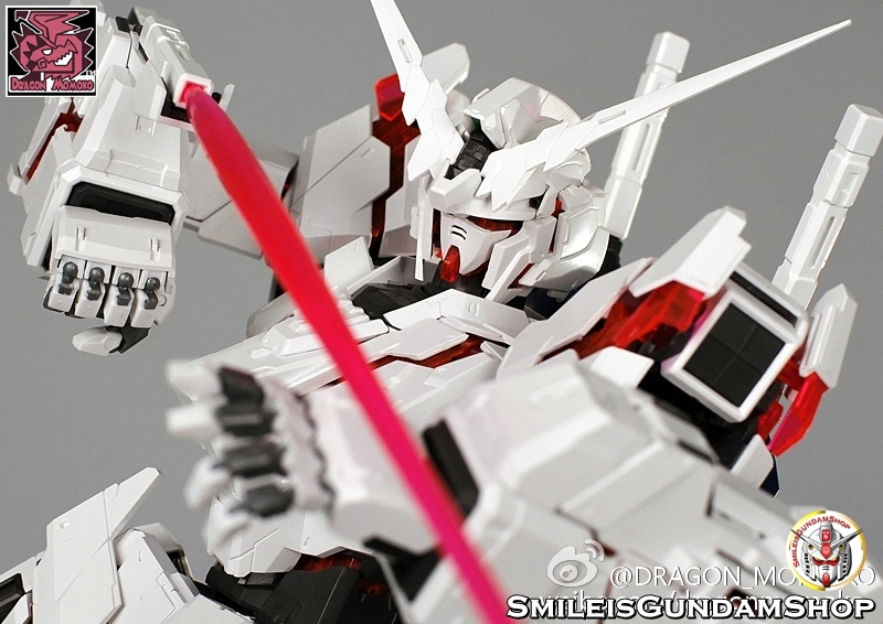 PG 1/60 UNICORN GUNDAM+LED UNIT+REMOTE[โมจีน DragonMomoko]