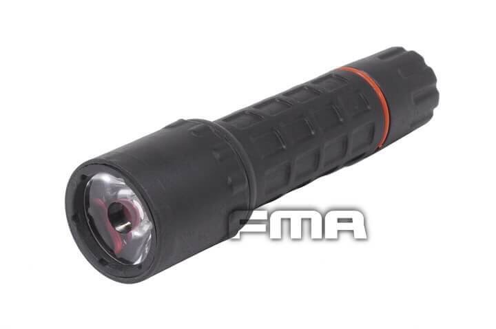 New.FMA F2 CREE Q4 Flashlight BK Tb514 สีดำ / สีทราย ราคาพิเศษ