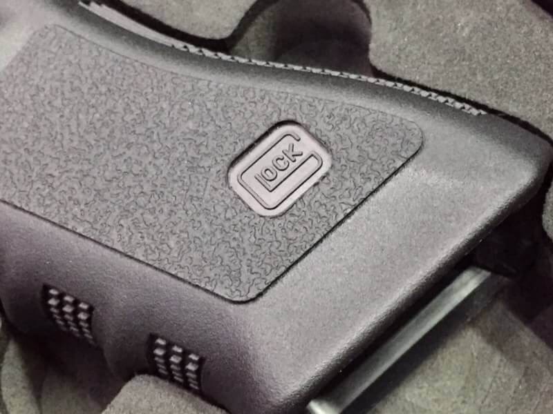 New.VFC Glock17 Gen.4 Full Steel ฟลูมาร์คกิ้ สไลด์เหล็ก Made in Taiwan ปืนสั้นอัดแก็สระบบ Co2. โบวแบล็ก มาพร้อมกล่องปืนสั้น ราคาพิเศษ