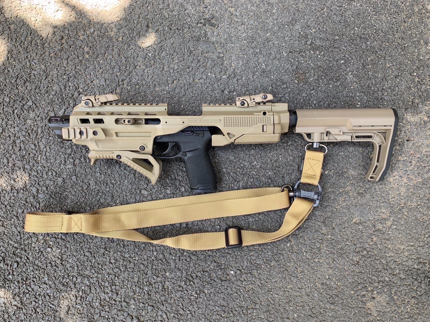 New.ชุดสุดคุ้ม ชุดประกอบ Kidon ✅สามารถใส่ปืนสั้นได้หลายรุ่น : (ยกตัวอย่าง) #Glock 17/18/19/23/34/35/40 #Sig Sauer P320/P250/P226 #STI Staccato P5 (9mm) (STI P5) #CZ 75,CZ 75-D #บาเรสต้า 92F,PX4 คุณสมบัติ : #สามารถใช้กับปืนสั้นได้หลายรุ่น (ต้องมีราง