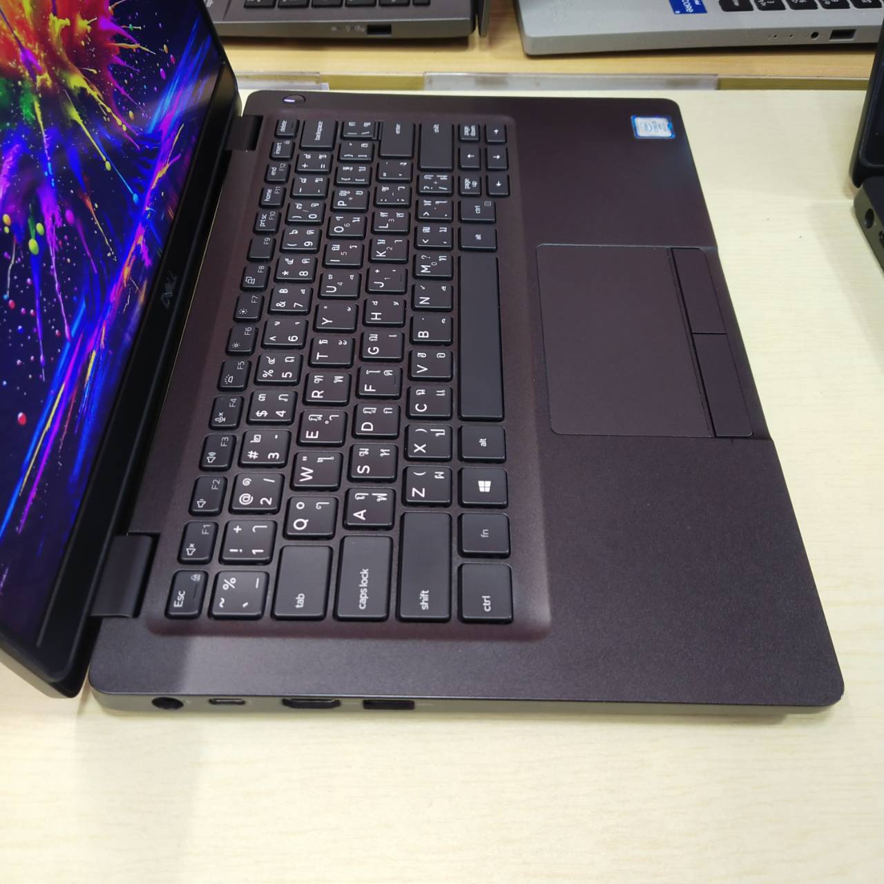 DELL LATITUDE 5300 สภาพเครื่อง 80% หน้าจอ Touch Screen มี 2 เครื่อง