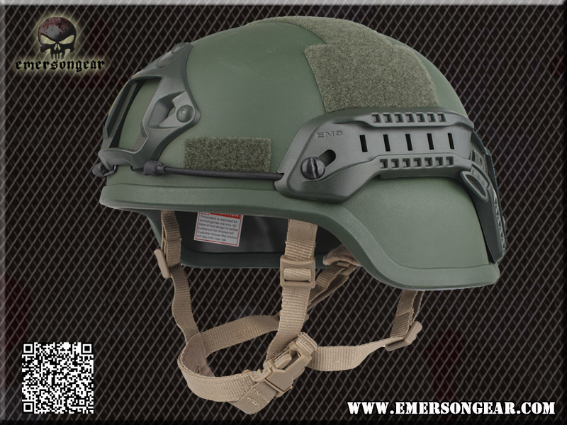 หมวกMich2000 ยี่ห้อEmerson มีสี มัลติแคม ทราย เขียว ราคา1,700(สีพื้น) ราคา1,900(รายพราง)