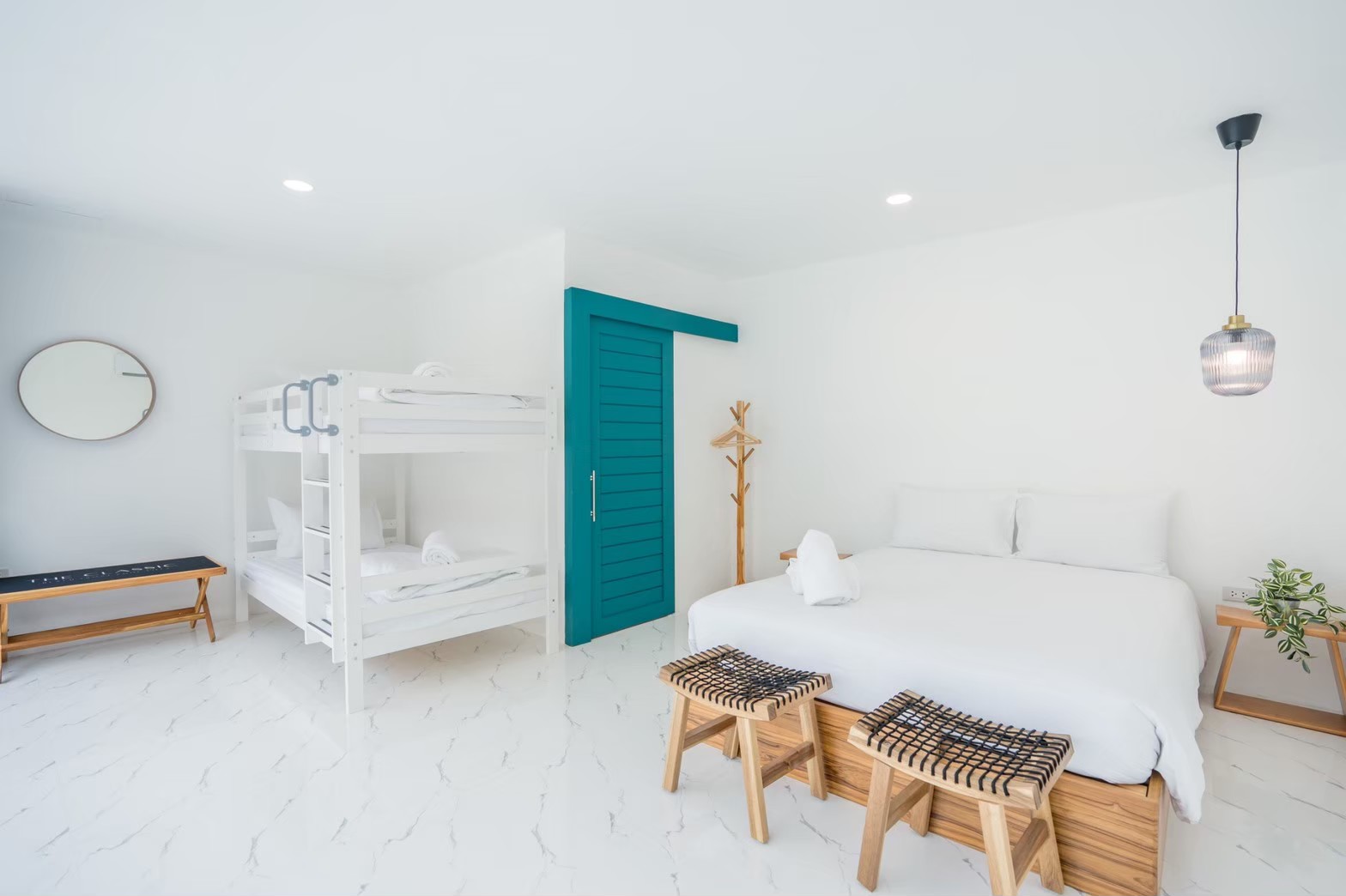 HR15050 บ้านพักติดทะเล The Century Beach Villa Cha Am