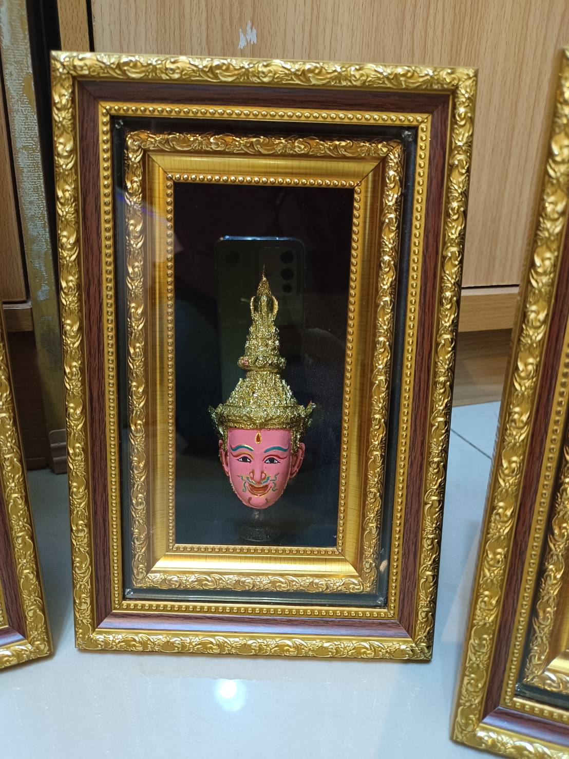 หัวโขนจิ๋ว พร้อมกรอบรูปลายไทย