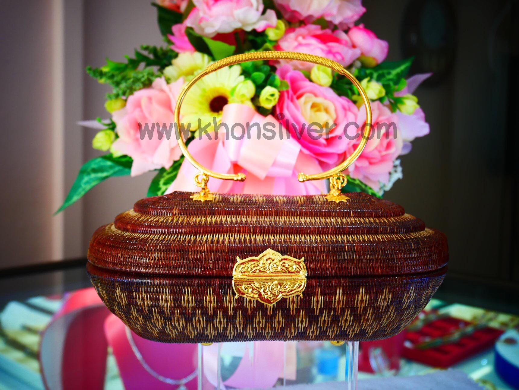 กระเป๋าย่านลิเภา