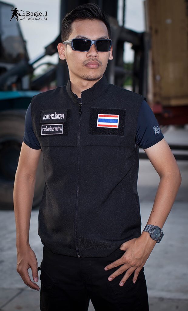 New.เสื้อกั๊กตำรวจ มีตีนตุ๊กแก ติดเครื่องหมายมาพร้อม ไซส์ S M L XL XXL XXXL ราคา 650 บาท