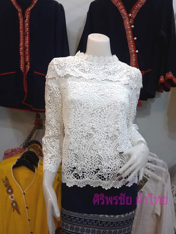 #เสื้อเสื้อลูกไม้สไตน์เกาหลี #เสื้อลูกไม้แขน 5 ส่วน #เสื้อลูกไม้วัยรุ่น #เสื้อทำงานผ้าไทย #เสื้อ เสื้อลูกไม้ใส่กับผ้าซิ่น เสื้อลูกไม้ใส่กับผ้าถุง ตามภาพ FREE SIZE
