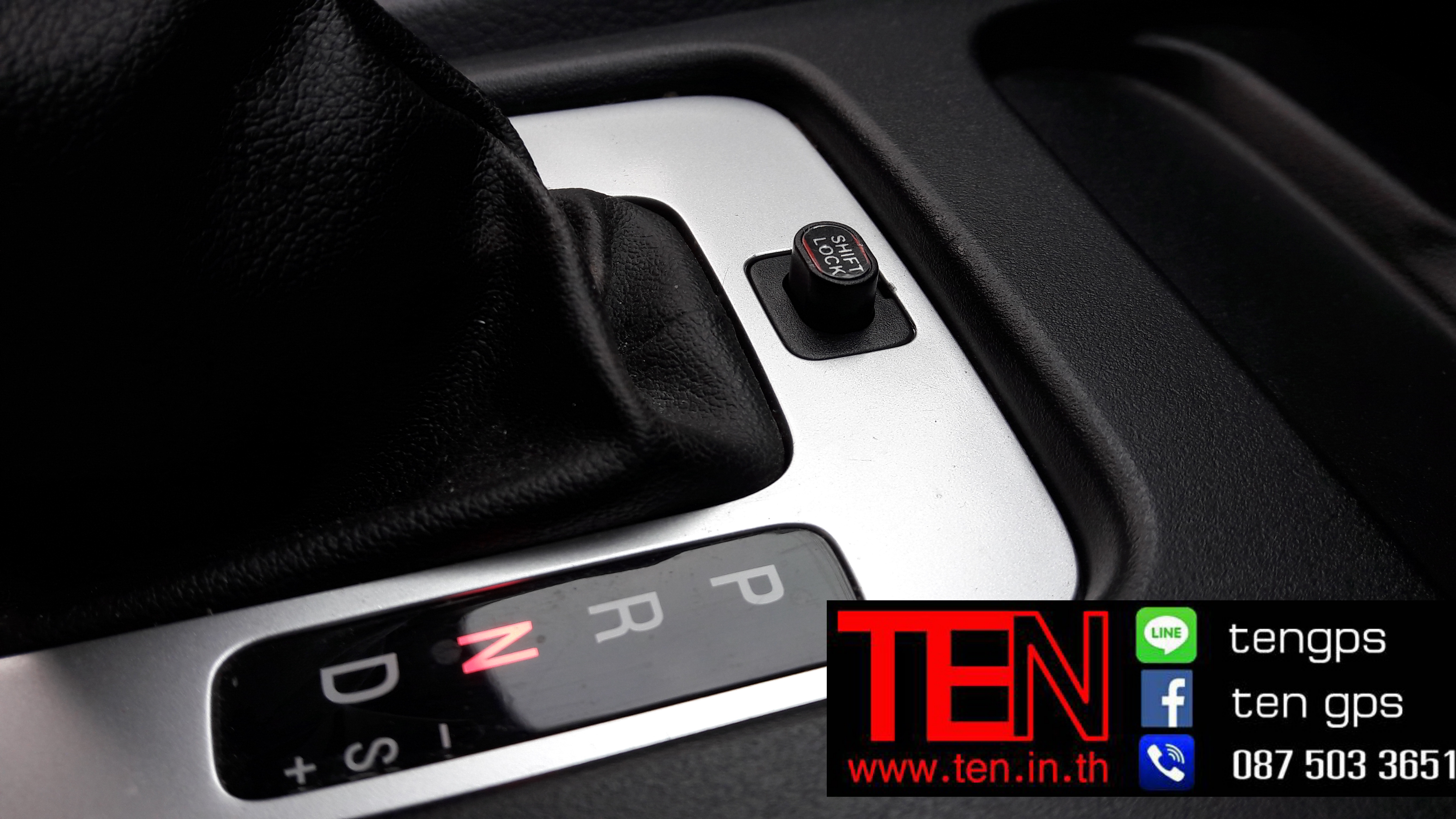 ปุ่ม shift lock รุ่น2 สีดำ สำหรับเข้าเกียร์ว่างเวลาจอด สำหรับ ranger,everest,bt50pro