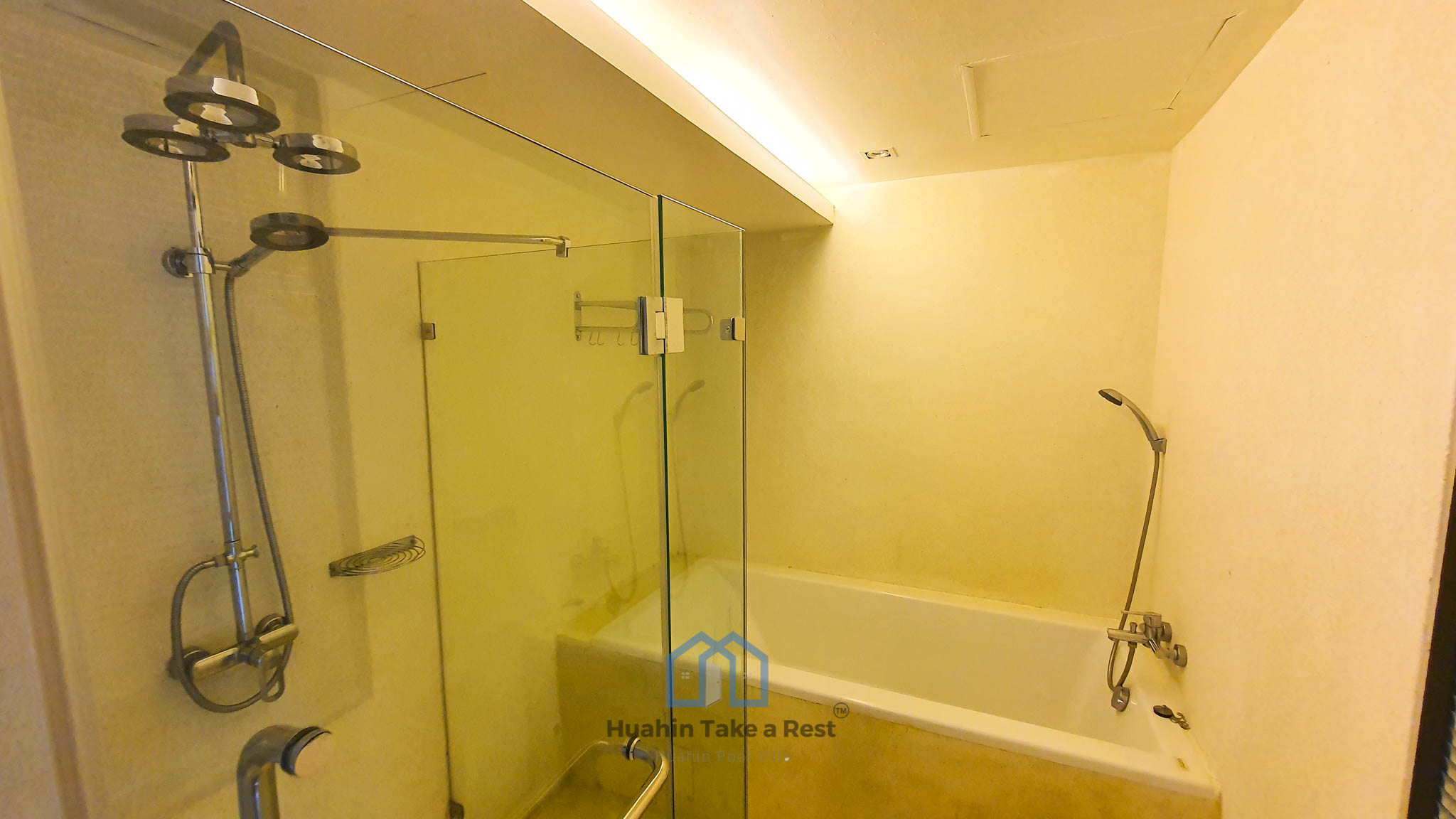 HR15034 บ้านพักหัวหิน บ้านมันตรา บีช (ใกล้ทะเล100ม.)