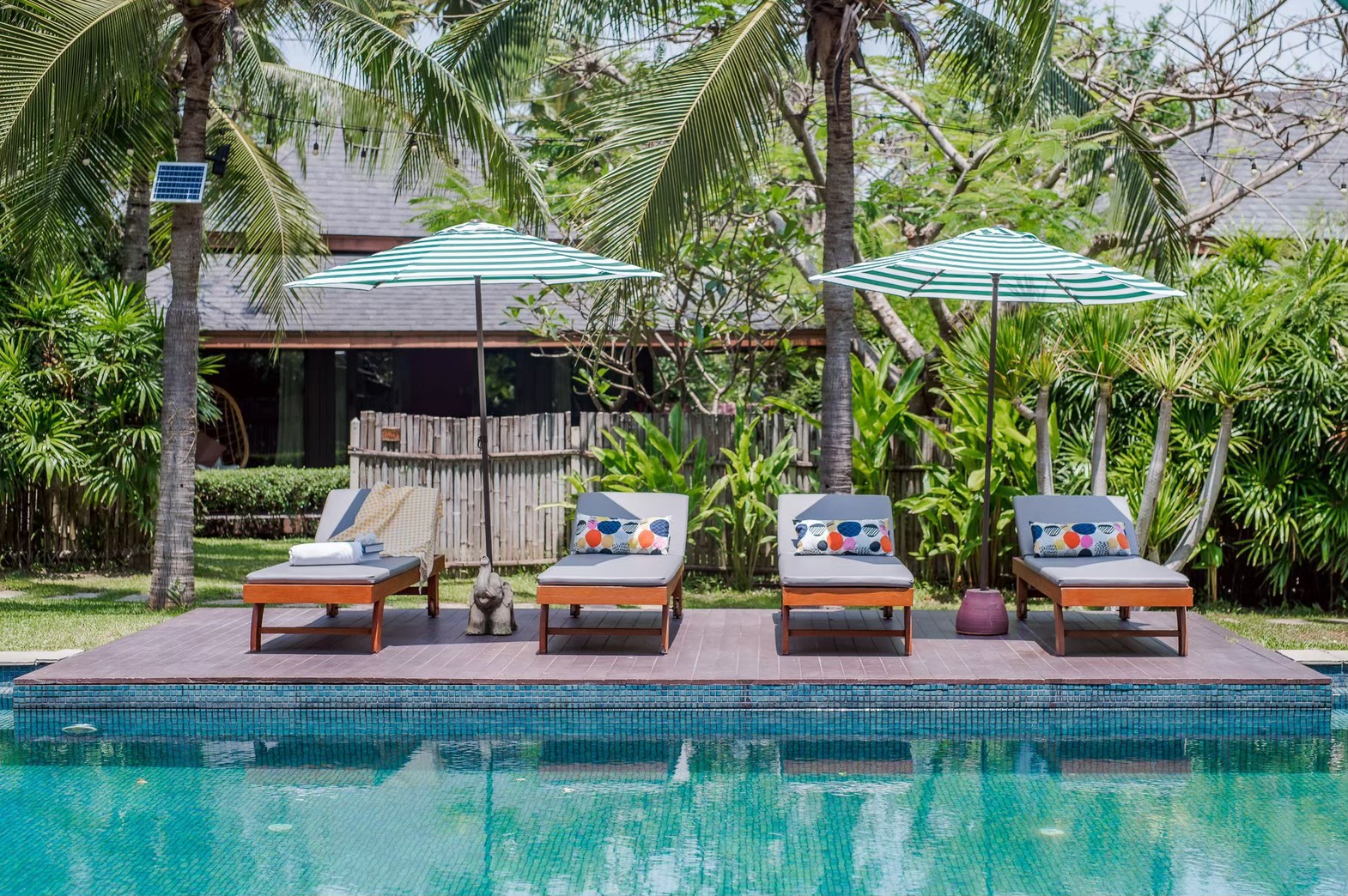 HR15062 บ้านพักติดทะเล The Le Valley Rimley Pranburi