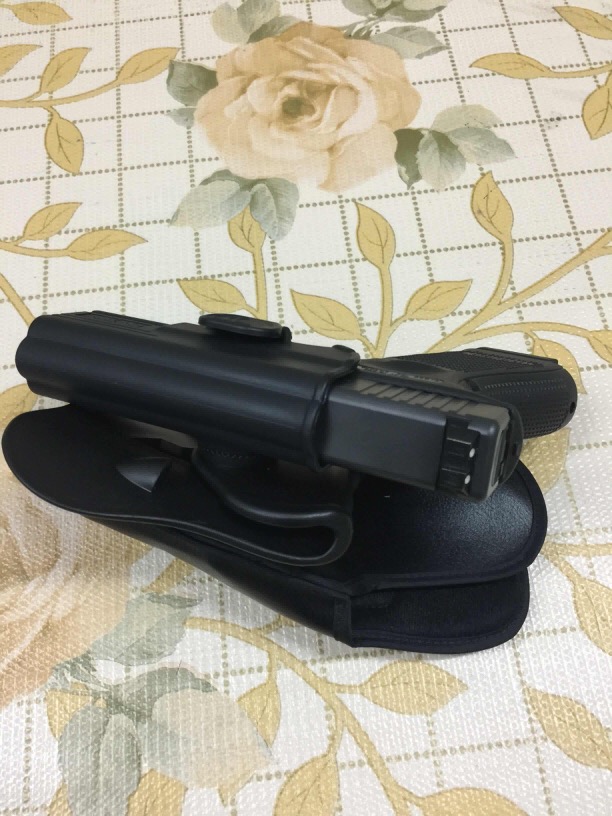 New.ซองปืนพกนอก CYTAC GLOCK19 📌❗️ราคาโปรโมชชั่น ราคาพิเศษ❗️📌 ======================== 📦 สนใจสินค้า สอบถามข้อมูลเพิ่มเติม 📦 จำหน่ายปืน BBGun และ อุปกรณ์ทุกชนิด ราคา ปลีก-ส่ง 🚚#จัดส่งทั่วประเทศ EMS และ ข