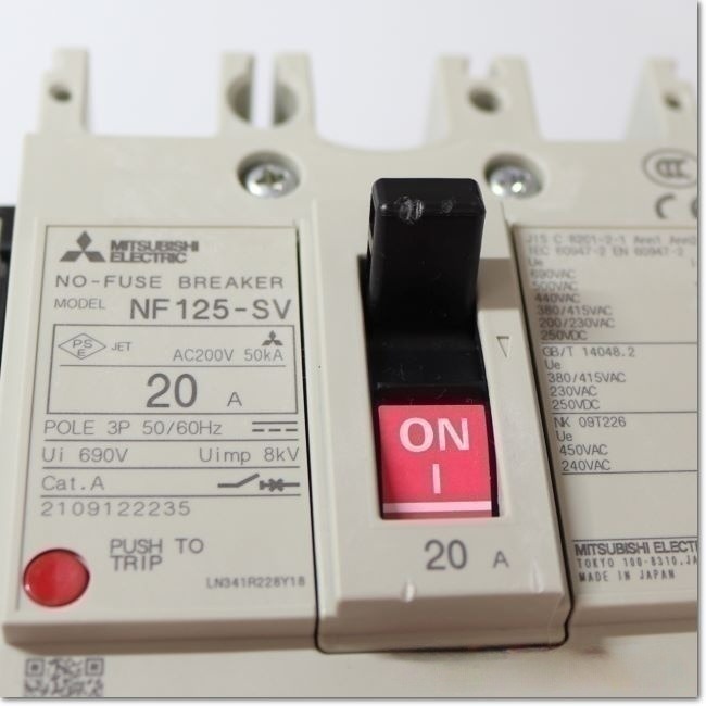 เบรกเกอร์ NF125-SV 3P 20A มิตซูบิชิ MITSUBISHI 20A 3POLE NF125 SV NF125SV