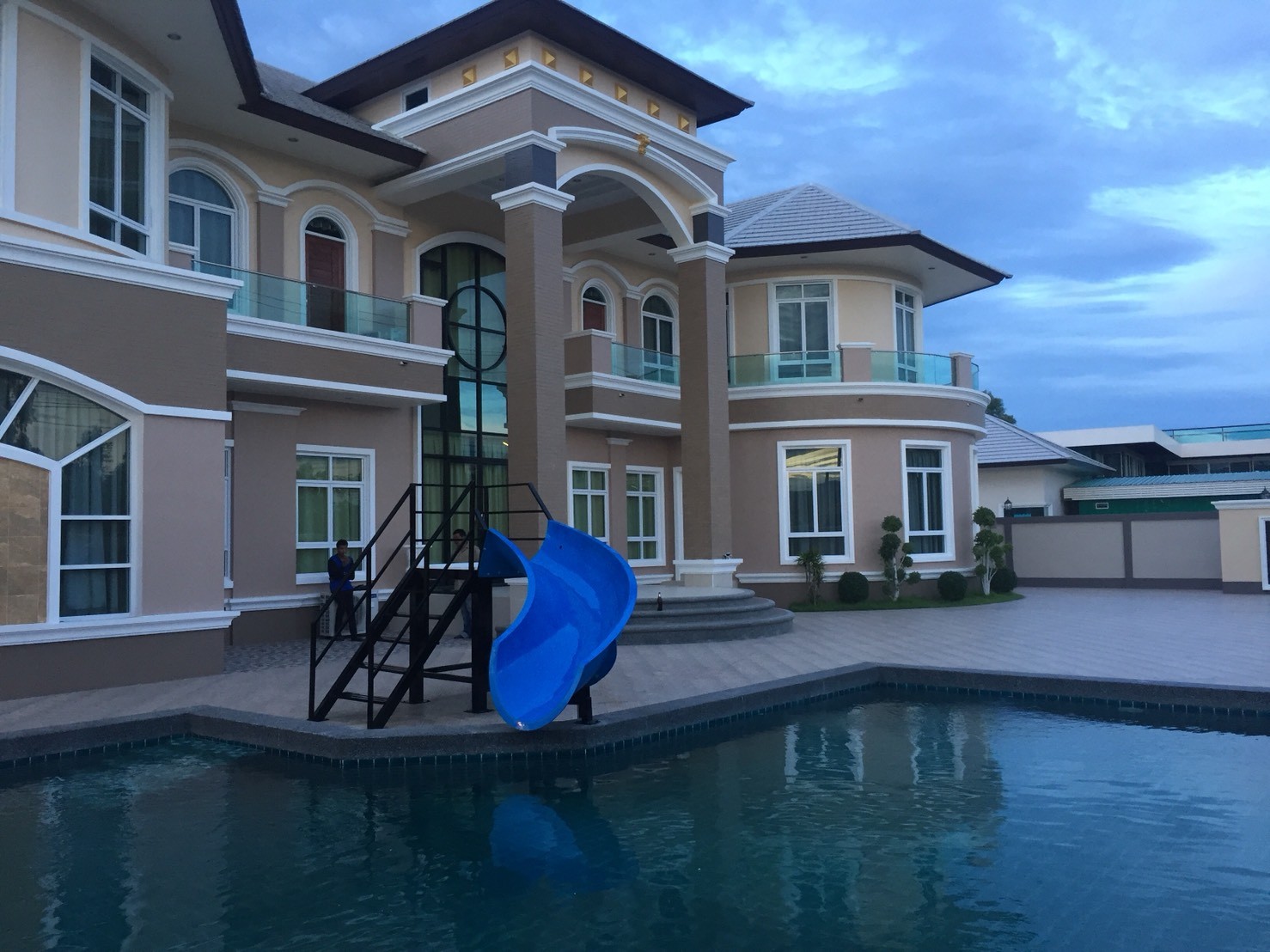 HR10101. บ้านพักชะอำ บ้าน The Grand Villa Cha Am