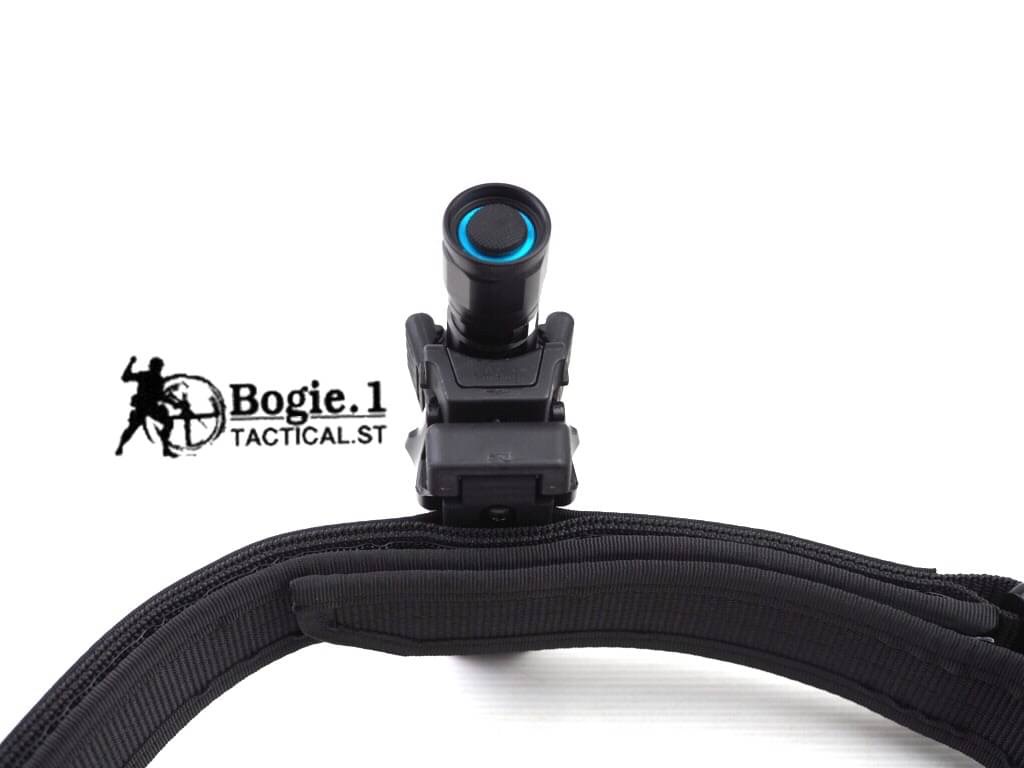 New. Bogie1 ซองไฟฉายโพลิเมอร์ รุ่น Lock 360 มีตัวล็อก แน่นกริ๊บ ไฟฉายไม่ร่วงหล่น หมุนปรับระดับได้ 360 องศา ร้อยเข็มขัดได้ทุกขนาด (ปรับขนาดได้) ร้อยกระเป๋า / ติดเสื้อเกราะ ได้