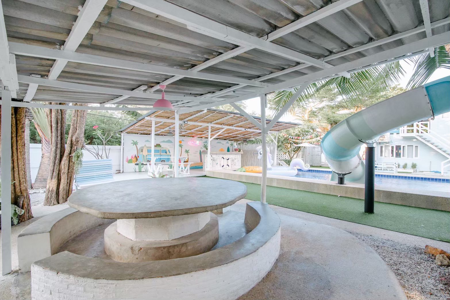 HR15011 บ้านพักติดทะเลหัวหิน บ้านวินเซิฟ พูลวิลล่า