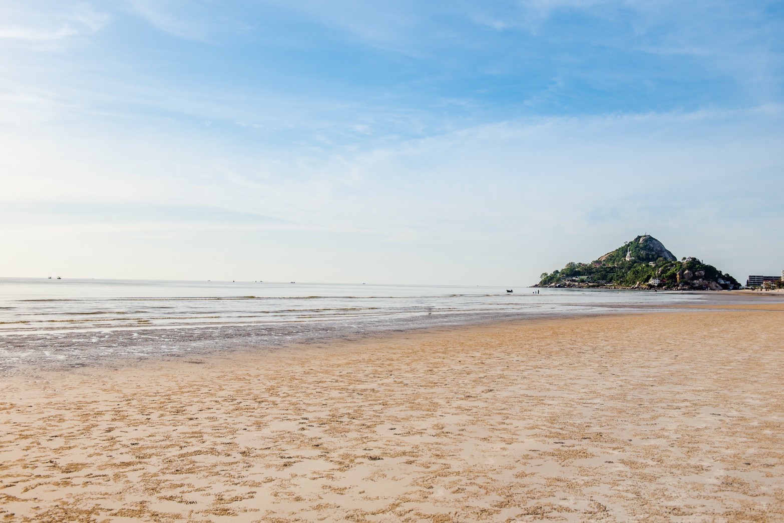 HR15010 บ้านพักหัวหิน บ้านบีชลอฟท์ ใกล้ทะเล