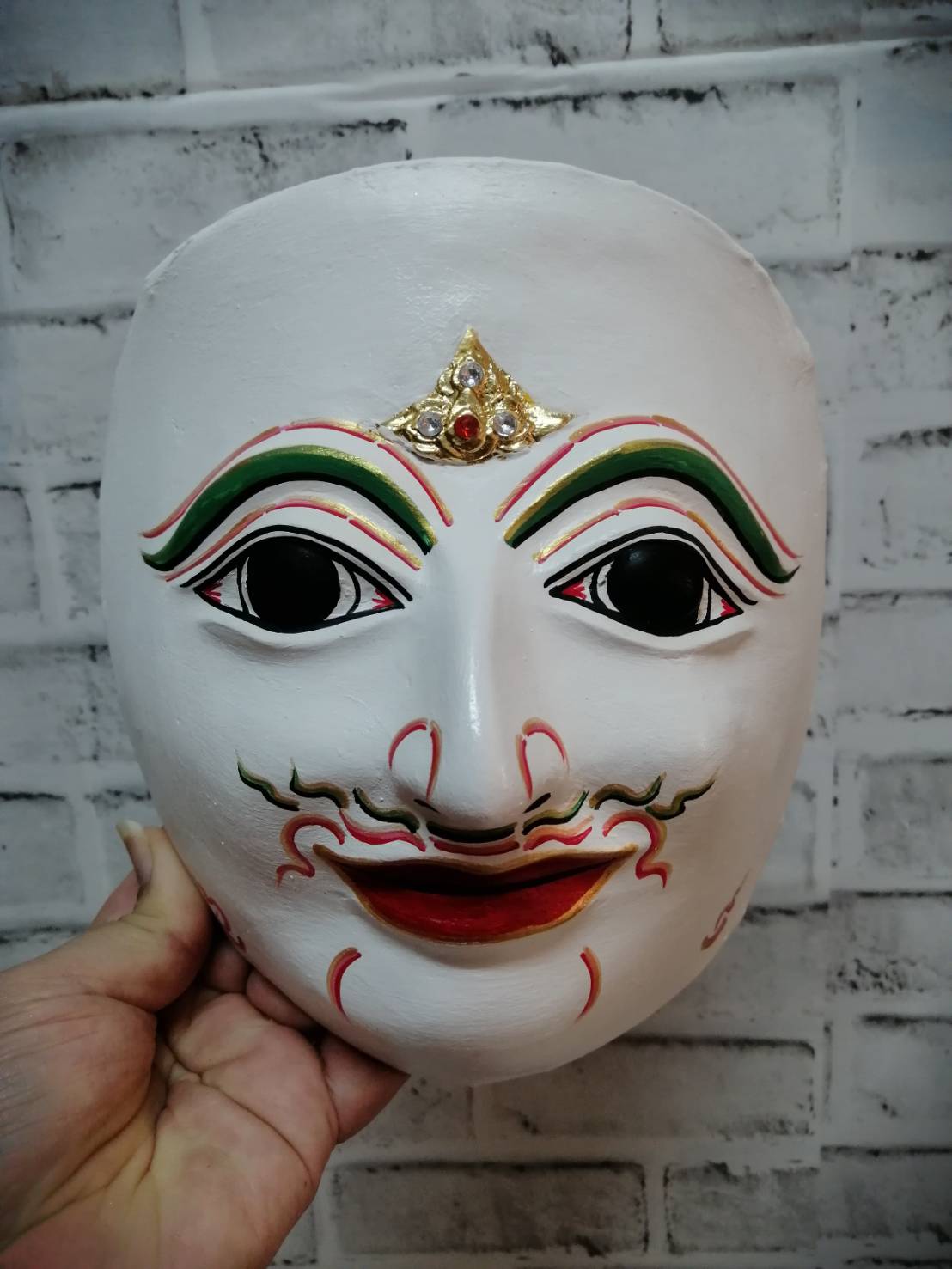 หน้ากาก พระอิศวร ใส่ตาแก้ว