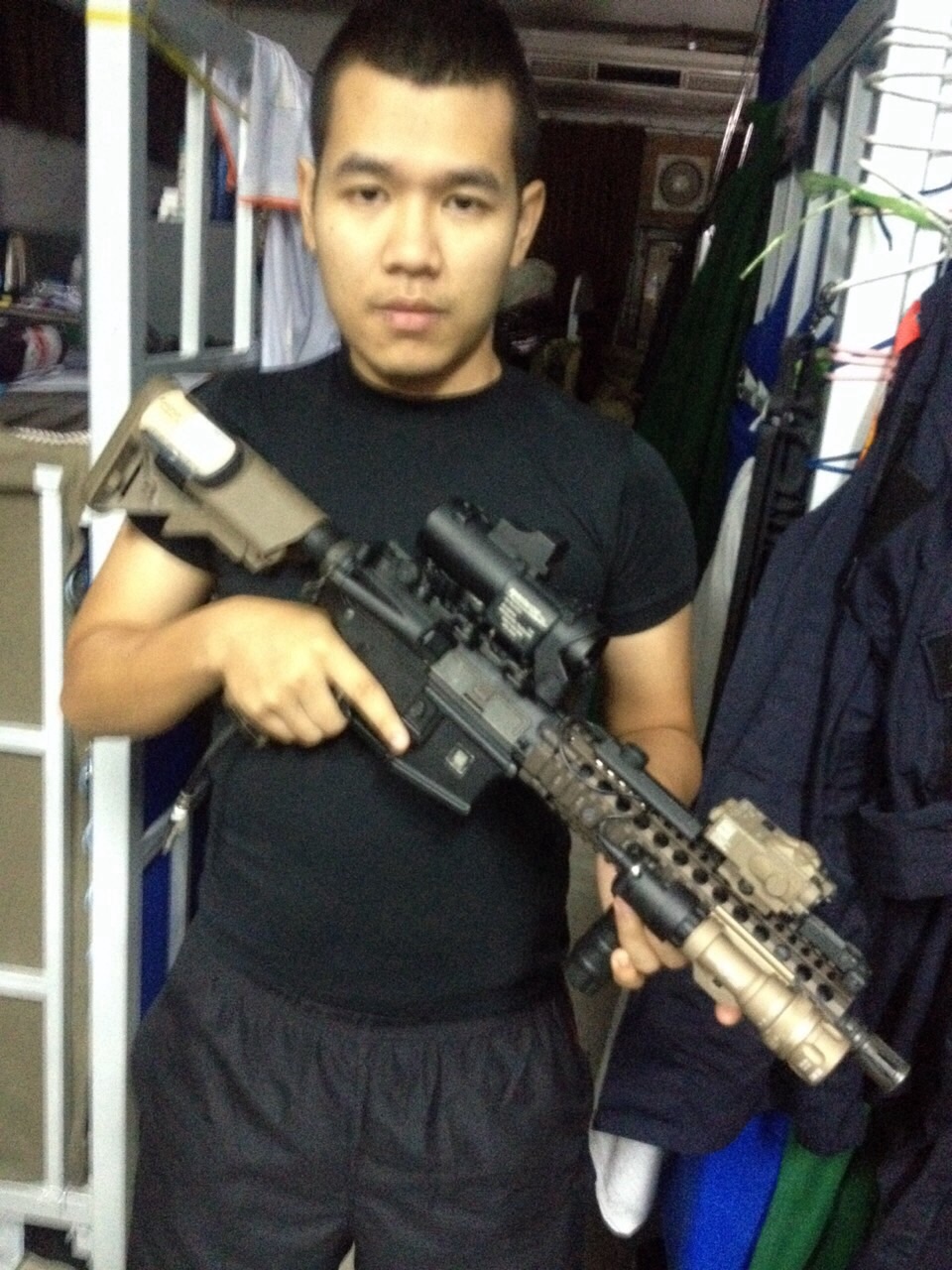 SureFire Style M952V WeaponLightprev next