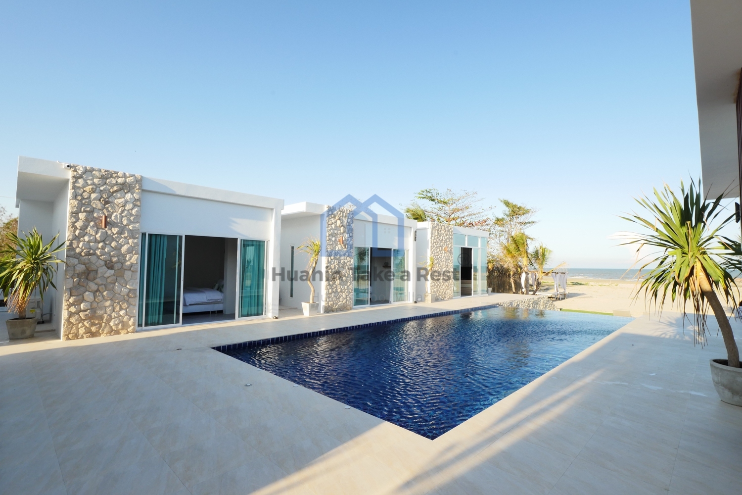 HR15012 บ้านพักติดทะเลปึกเตียน บ้านซีบรีซ2