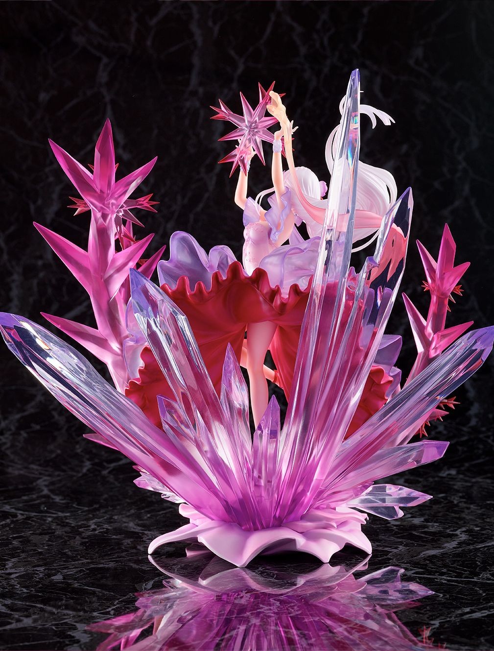 เปิดจอง : Emilia Crystal Dress Ver.