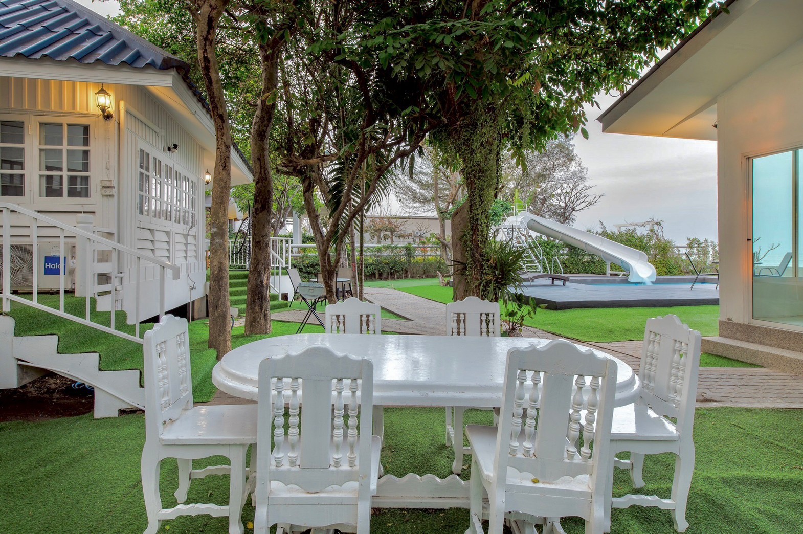 HR15028 บ้านพักหัวหิน บ้านเดอะคลาส บีช วิลล่า