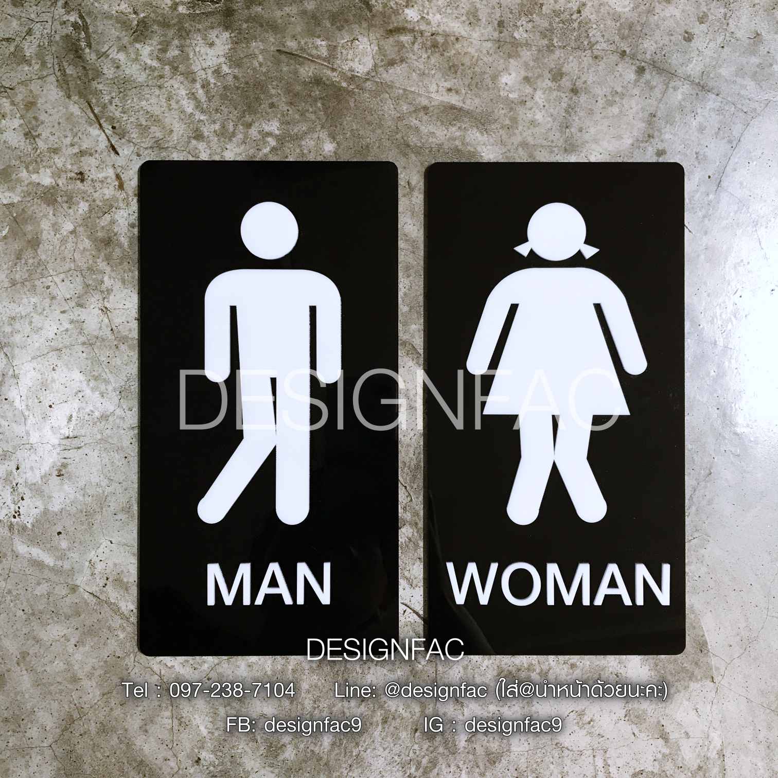 ป้ายห้องน้ำสวยอะคริลิคสีดำแบบแยกป้าย MAN,WOMAN สไตล์โมเดิร์น มินิมอล