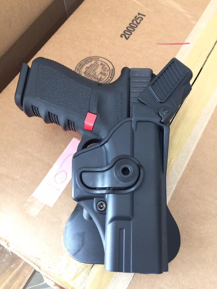 https://youtu.be/VsWr5B01xGQ New.ซองปืนสั้น พกนอกปลดเร็ว / ซองแม็กคู่ imi Glock 17 / 19 / 26 ราคาพิเศษ