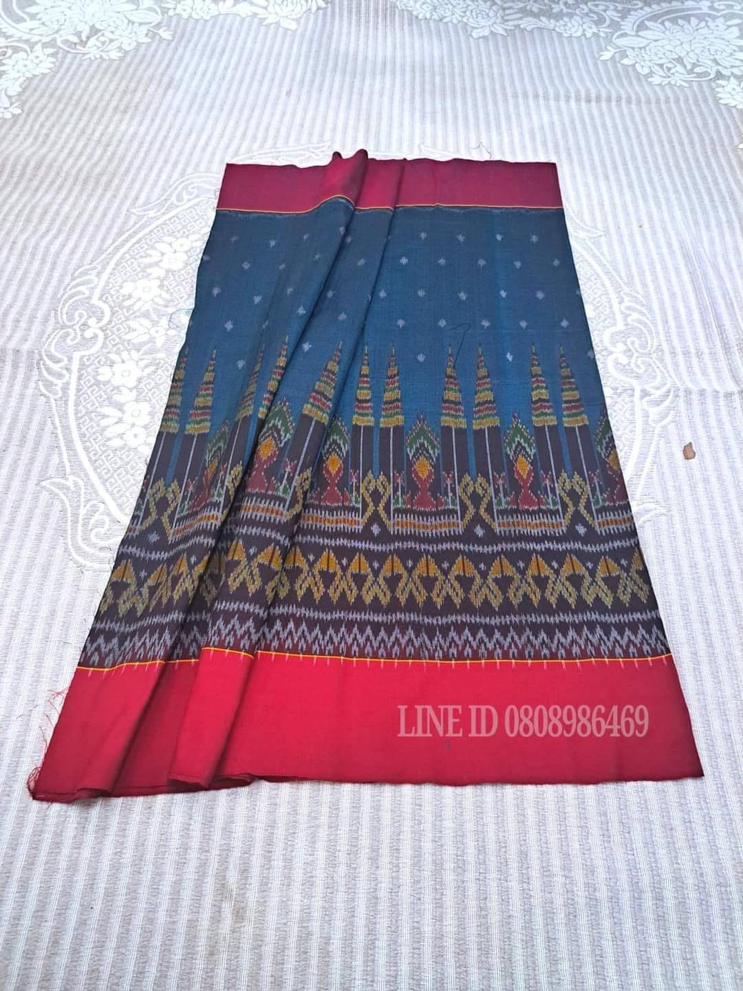 เสื้อสูทชายผ้าฝ้ายมัดหมี่แท้มัดหมี่ตีนแดงทอมือ เสื้อสูทชายฝ้ายแท้ สูทผ้าไทยชาย ซาฟารีผ้าไหมชาย สูทผ้าฝ้ายมัดหมี่ตีนแดง,สูทผ้าไทย ซาฟารีชาย ตามภาพ L