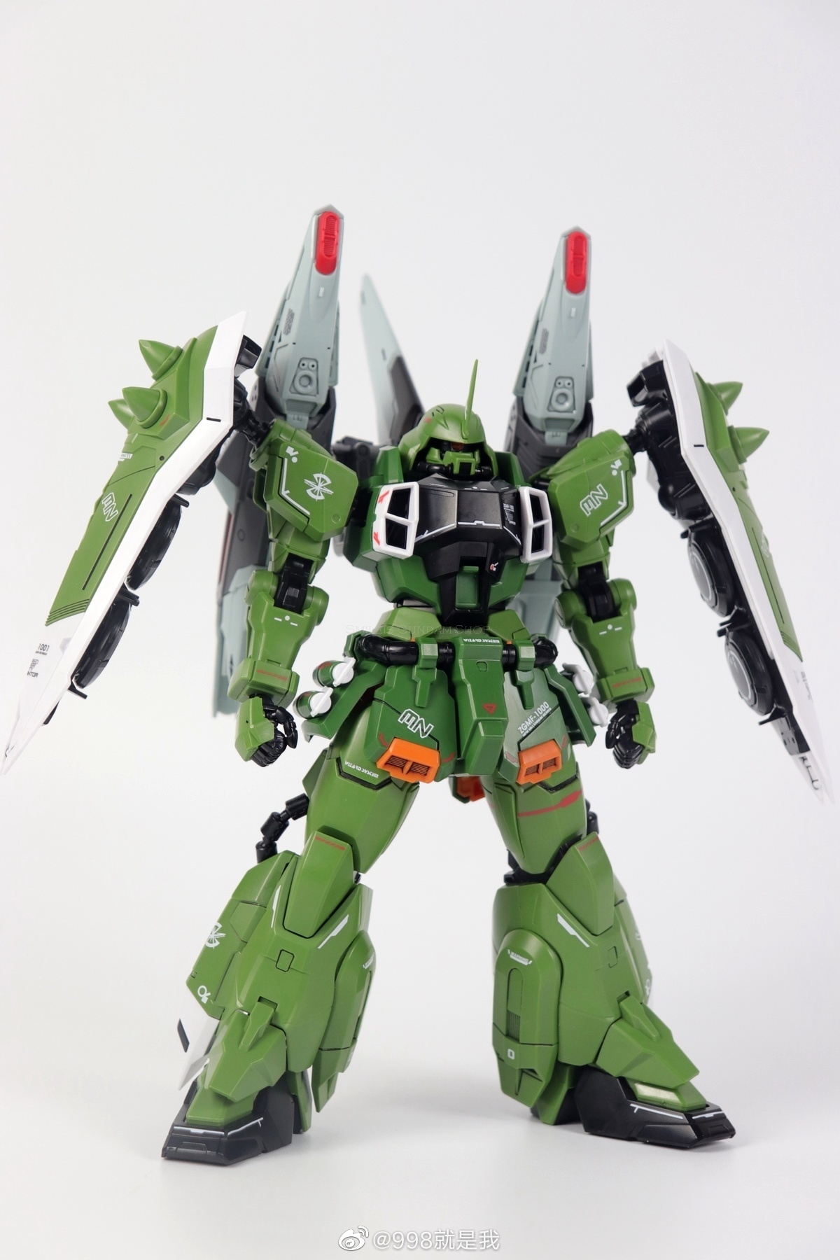 MG 1/100 Blaze Zaku Phantom[2001G][Huanying]