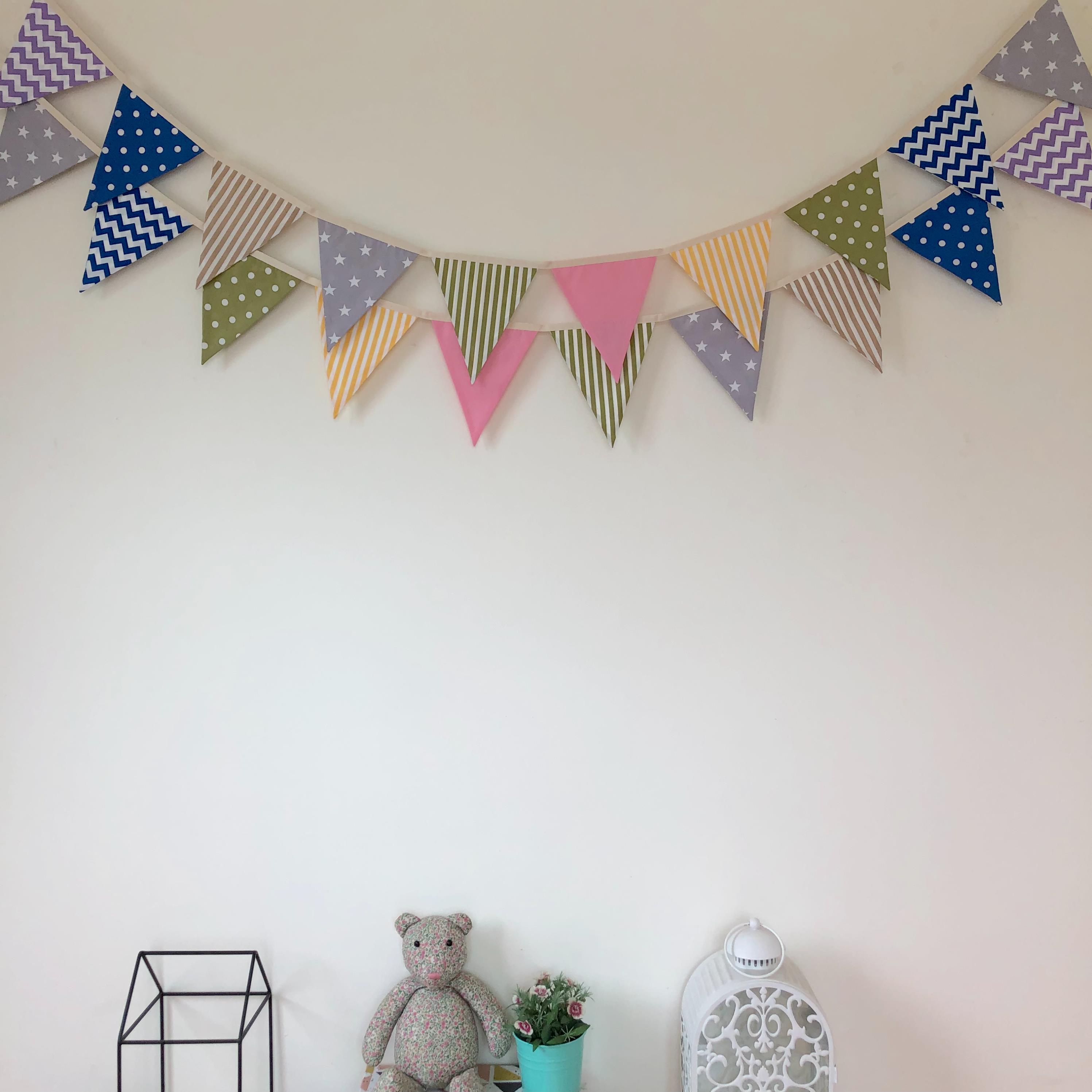 ธงผ้าสีพาสเทล