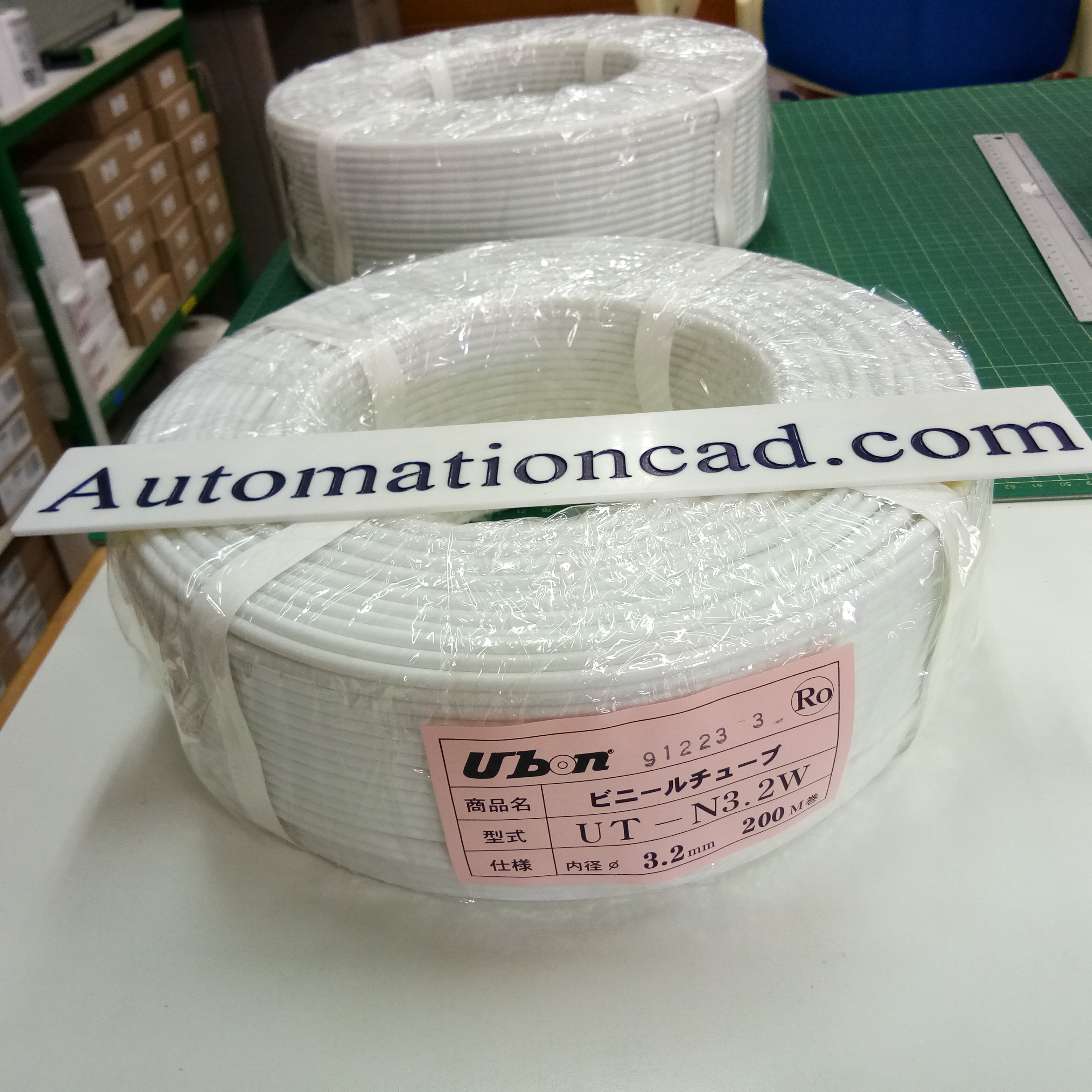 PVC TUBE จากญี่ปุ่น UBON ขนาด 3.2 mm. ใช้ได้กับสายไฟขนาด 1.0 mm²