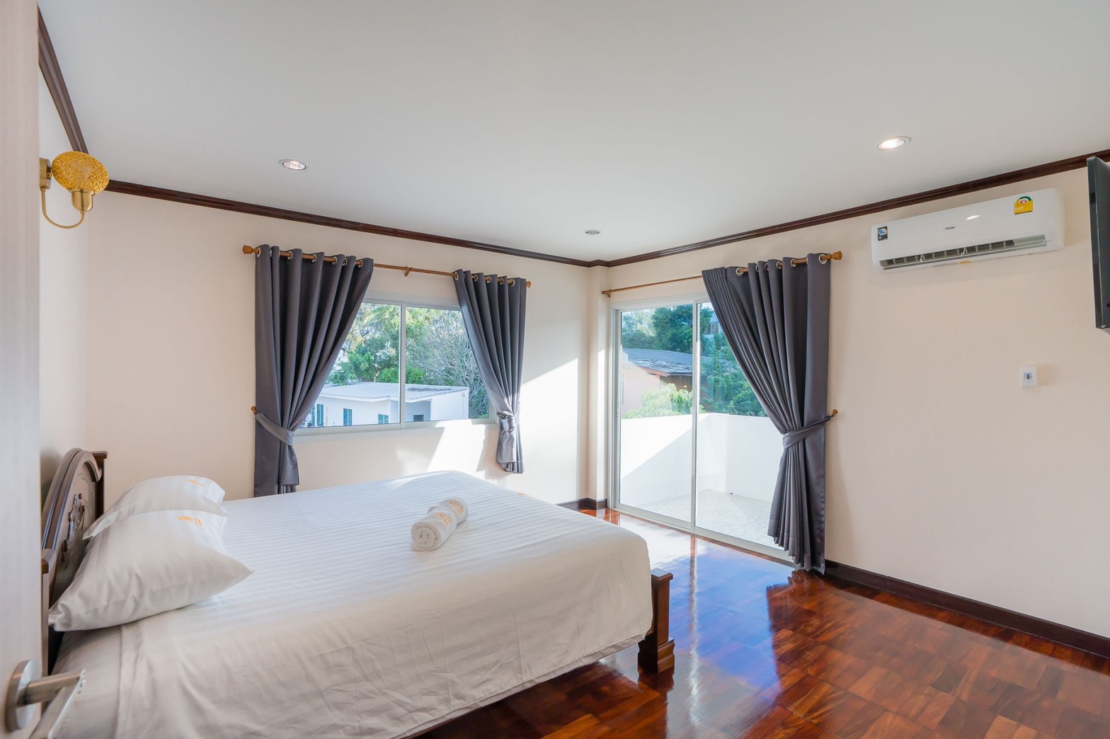 HR15067 บ้านพักใกล้ทะเลชะอำ The Great Beach Pool Villa Cha Am