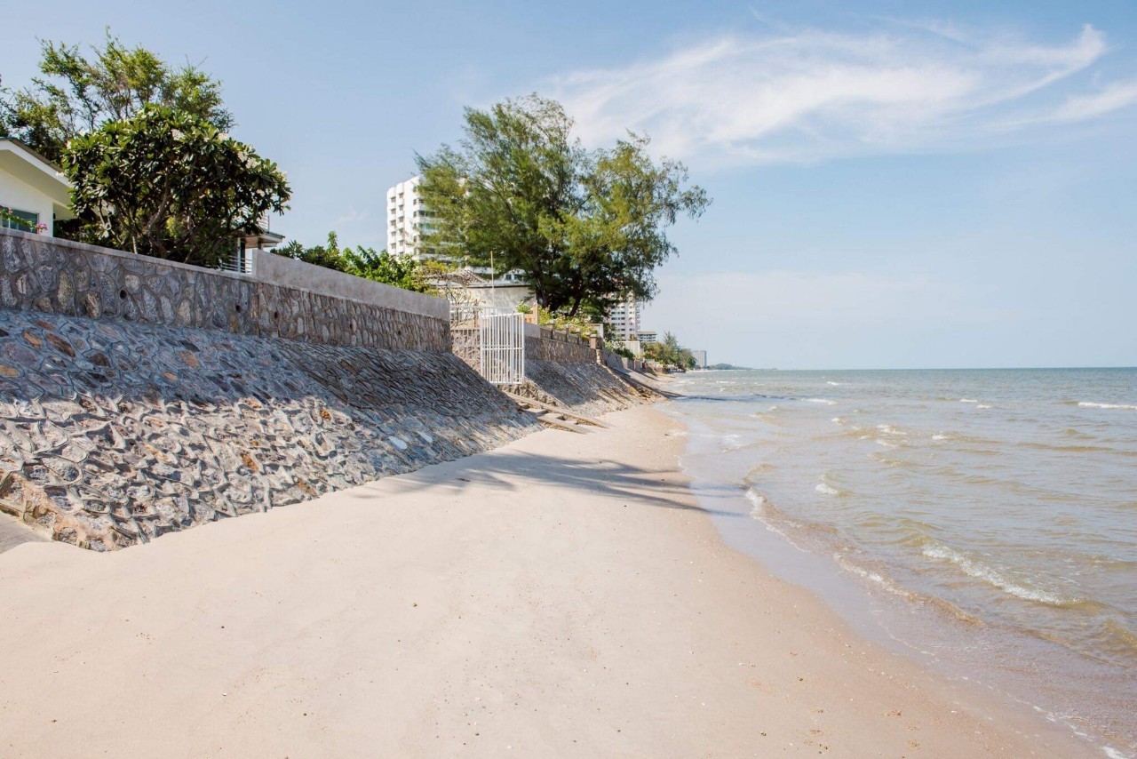 HR15028 บ้านพักหัวหิน บ้านเดอะคลาส บีช วิลล่า