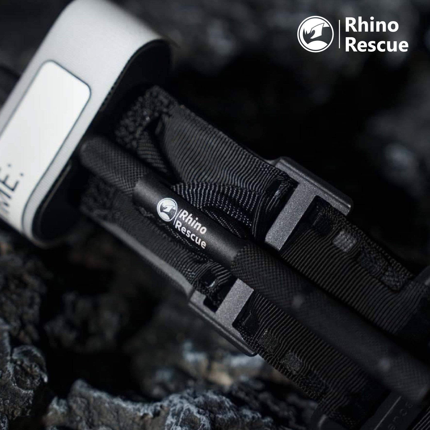 New. สายรัดห้ามเลือด TQ Rhino Rescue ( Rhino Rescue Tourniquet GEN2 ) ⚓สายรัดห้ามเลือดคุณภาพสูง ใช้งานได้จริง ⚓ก้านอลูมิเนียมแข็งแรง ไม่บิดงอ ⚓มีปากกาในตัว สำหรับจดเวลา ⚓แถบผ้าภายใน ทนแรงบิดแรงดึงได้สูง รองรับการใช้งานภาคสนาม