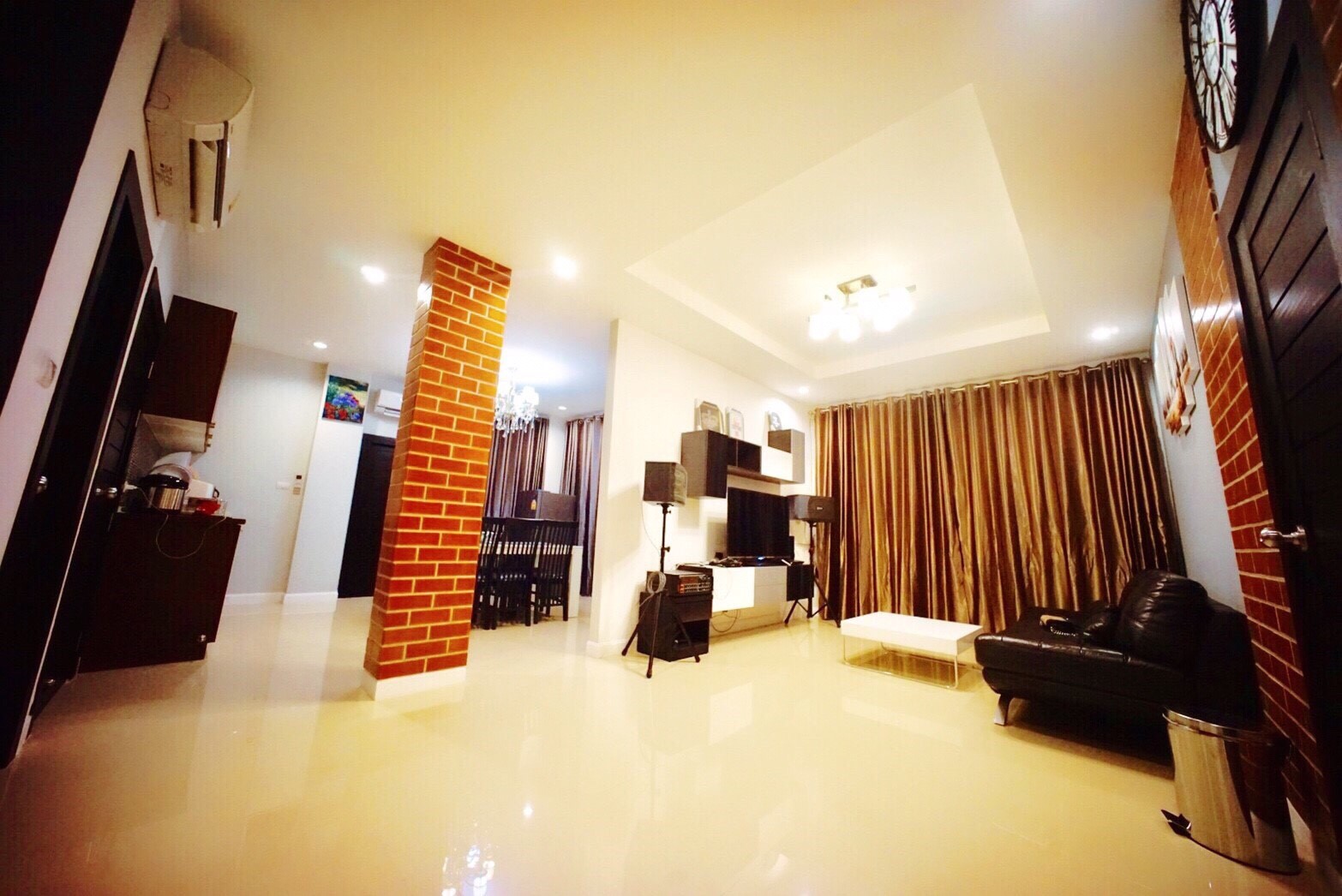 HR 4011 บ้านพักหัวหิน บ้านโพนี่ พูลวิลล่า คาราโอเกะ