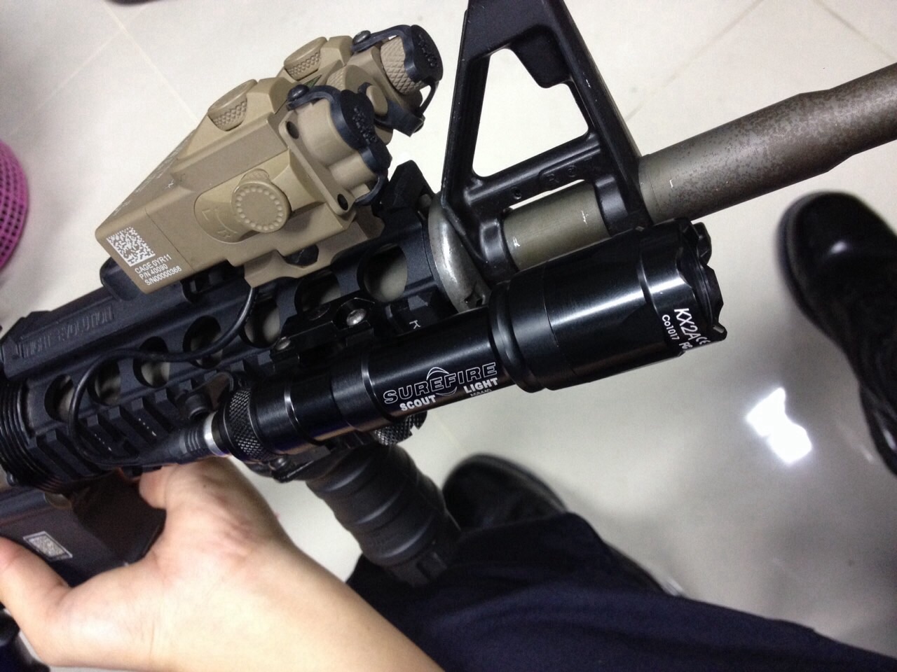 New.ไฟฉายติดปืน SureFire KX2A สีดำ มาพร้อมสวิตหางหนู