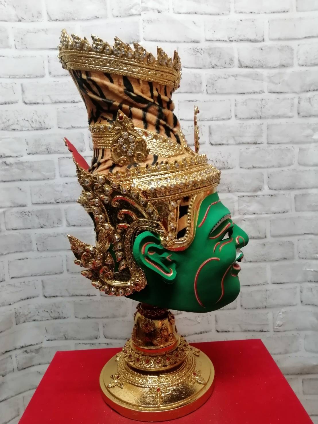 ปู่เพชรฉลูกัณฐ์